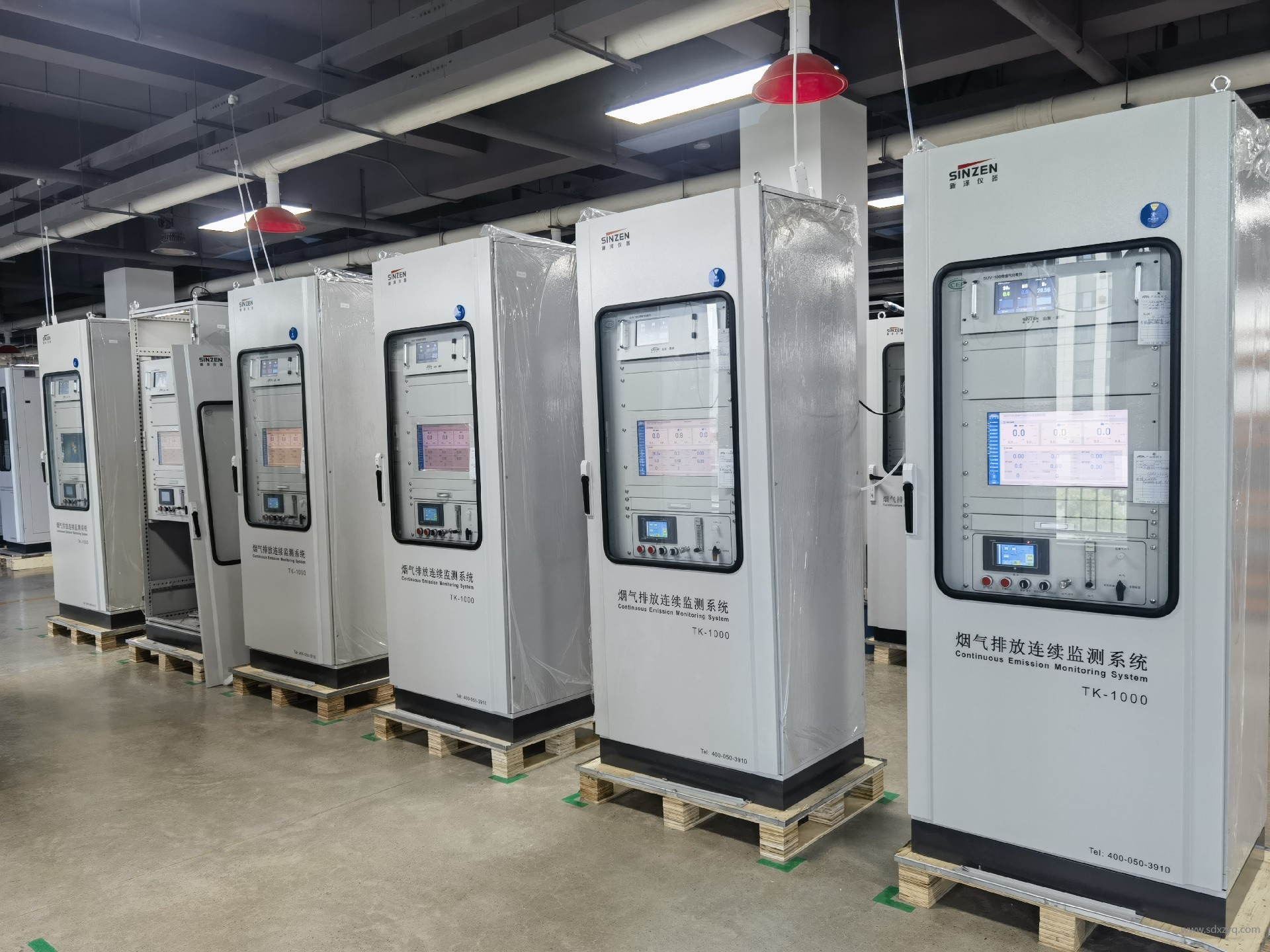 煙氣在線監(jiān)測(cè)系統(tǒng).jpg